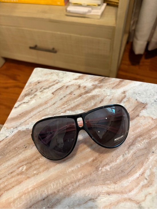 Missoni Pink Frame Sunglasses with Black Temples and Gold Logo main image 4
